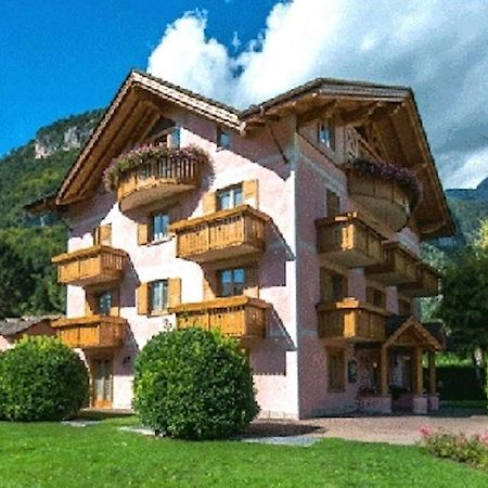 Residence Rio Piccolo Molveno Kültér fotó