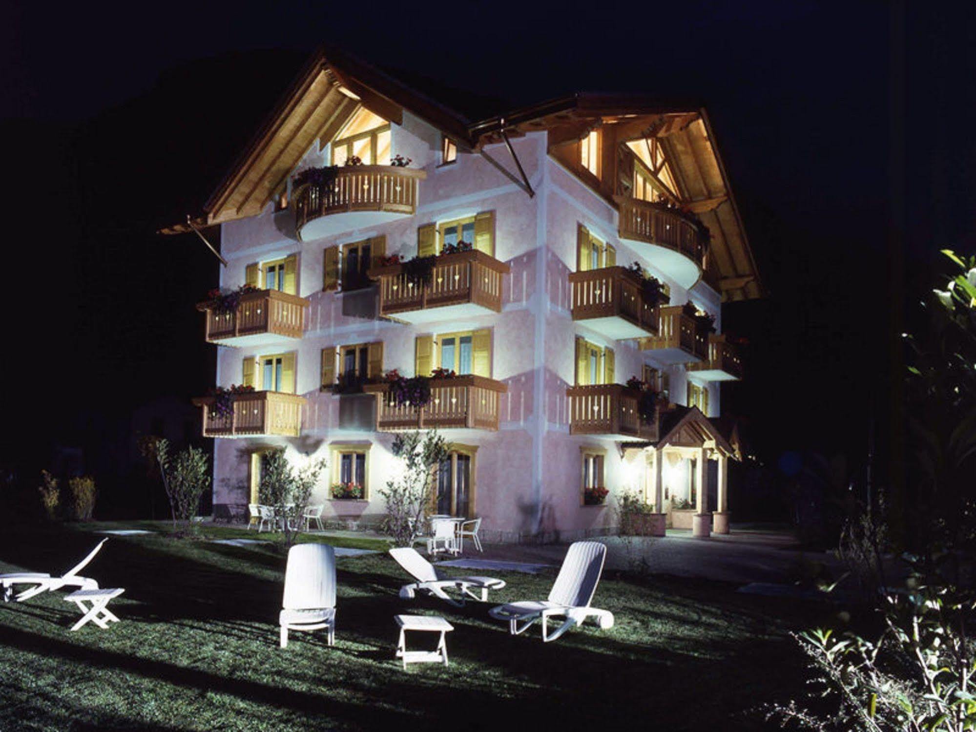 Residence Rio Piccolo Molveno Kültér fotó